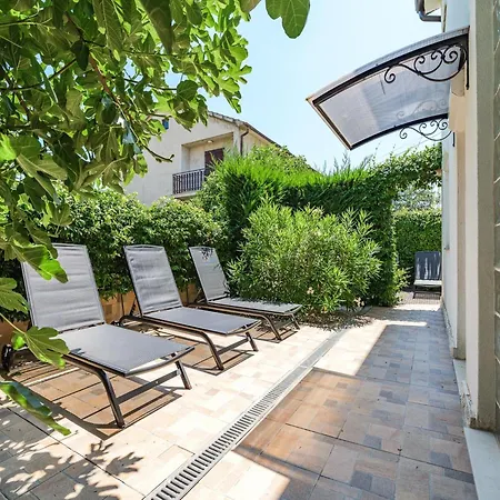 Villa In Near Brijuni Islands *