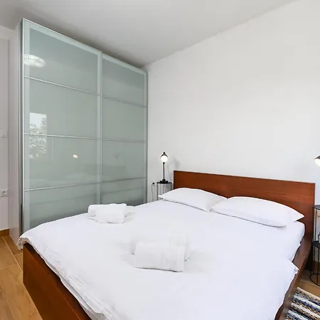 In Near Brijuni Islands Villa Poreč